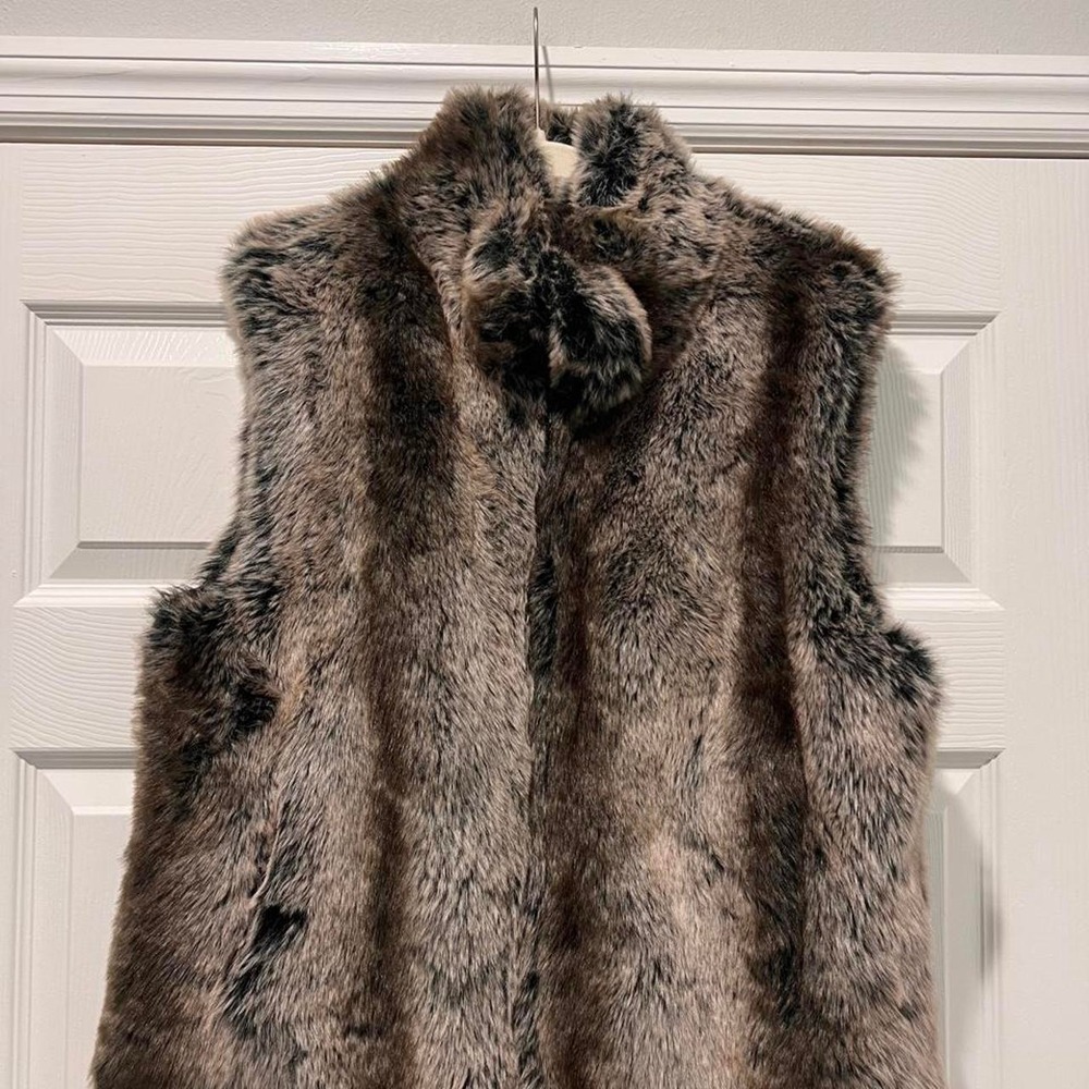 Women's Reversible Faux Fur Vest sz M